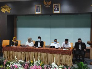 Khotmil Qur'an &amp; Tausiayah "Tilawah Qur'an Sebagai Terapi Psikologis"