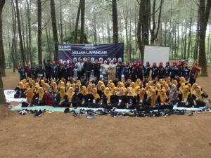 Membangun Kepemimpinan Berkelanjutan: Mahasiswa Tadris Biologi Asah Jiwa Pemimpin Lewat Kuliah Lapangan untuk Dukung SDGs