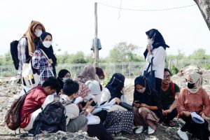Fieldtrip Mahasiswa Jurusan Tadris Biologi FITK IAIN Syekh Nurjati Cirebon, Pesisir Pantai Kesenden Cirebon Mei 2022