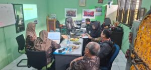 Penyusunan Kurikulum Tadris Biologi yang berbasis OBE, Riset dan SDGs