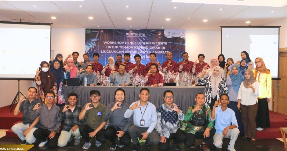 Transformasi Digital: Tendik UINSSC Pertajam Skill Pengelolaan Website di Hotel Grand Tryas